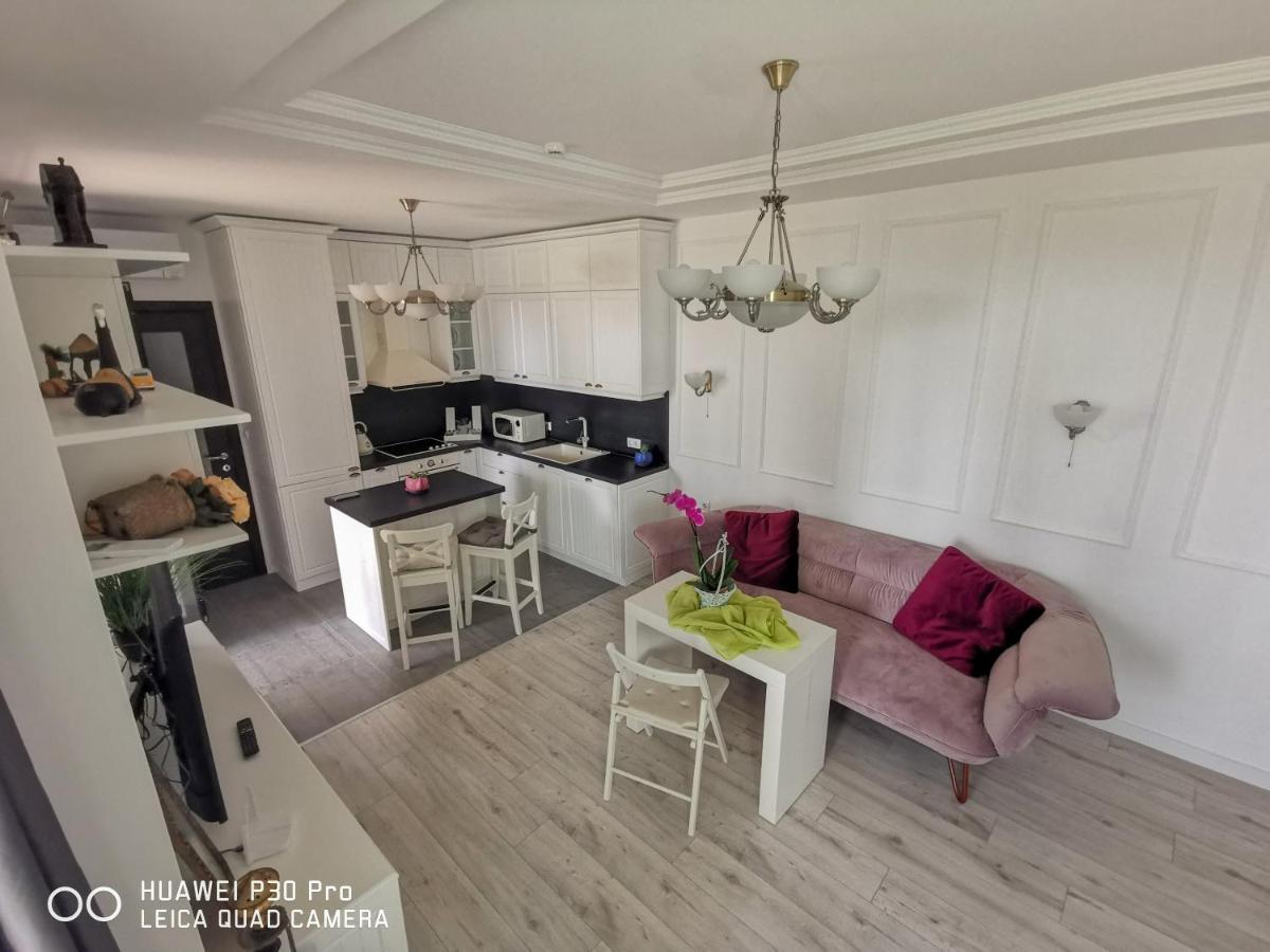 Luxury Apartments Alix Burgas Екстер'єр фото