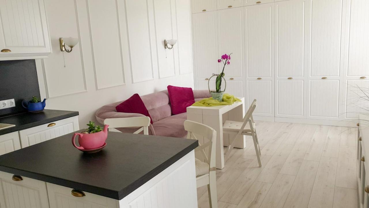 Luxury Apartments Alix Burgas Екстер'єр фото