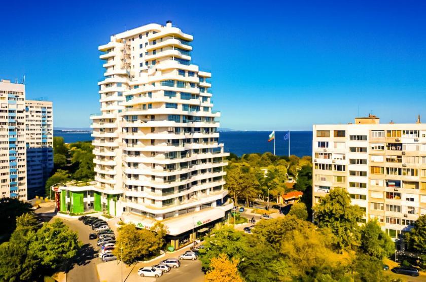 Luxury Apartments Alix Burgas Екстер'єр фото