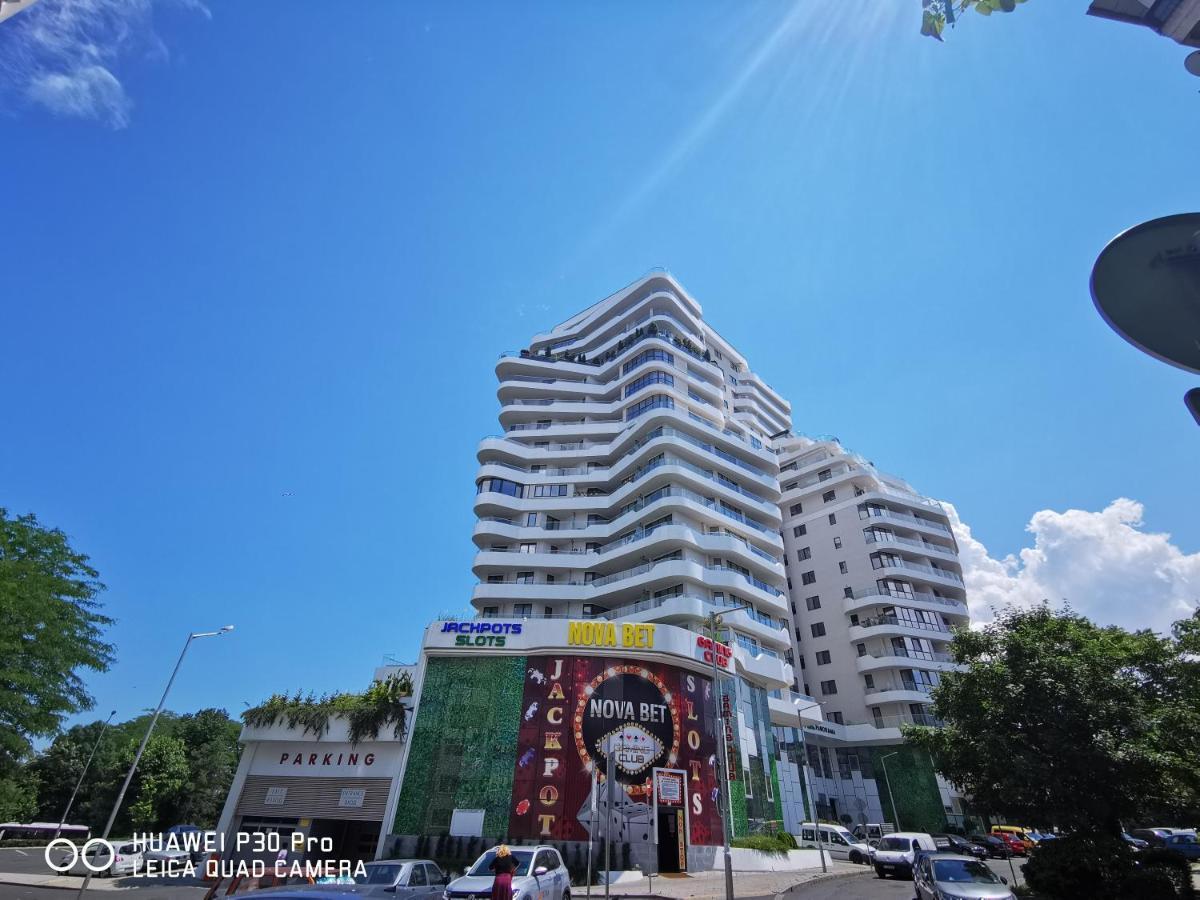 Luxury Apartments Alix Burgas Екстер'єр фото